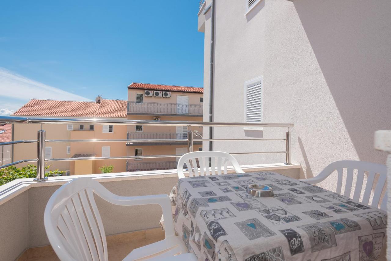 Apartmani Vujcic ماكارسكا المظهر الخارجي الصورة