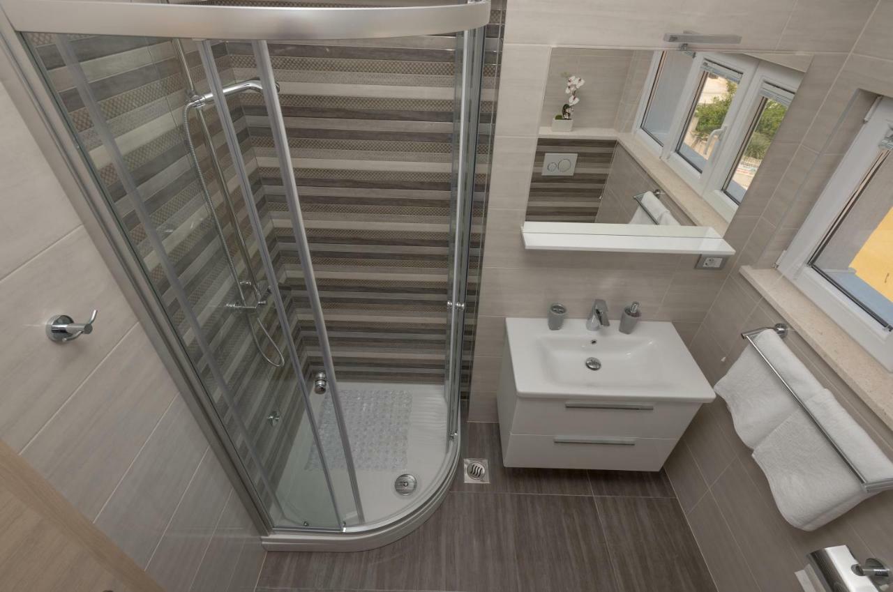 Apartmani Vujcic ماكارسكا المظهر الخارجي الصورة
